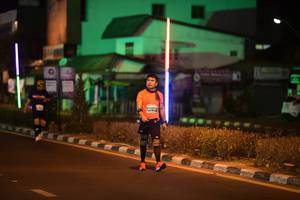 BIB: 40161
                            <button type="button" onclick="openModal(14342261)" class="btn btn-primary btn-sm float-right btn-popup" data-toggle="modal" data-target=".modal-high-quality">
                        <i class="fas fa-shopping-cart"></i> Add to Cart
                    </button>
                                            <button type="button" onclick="isThisMe(14342261, true)" class="btn btn-success btn-sm float-right btn-popup btn-isme hidden" data-toggle="tooltip" data-placement="bottom" title="นี่คือรูปของคุณใช่ไหม คลิกที่นี่เพื่อเอาเข้าอัลบั้ม">
                        <i class="fas fa-plus"></i> Add to album
                    </button>
                    <button type="button" onclick="isThisMe(14342261, false)" class="btn btn-warning btn-sm float-right btn-popup btn-isnotme hidden">
                        <i class="fas fa-ban"></i> Remove from album
                    </button>