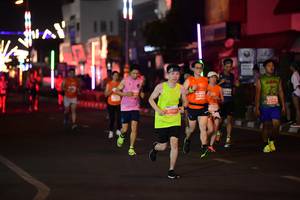 BIB: 21591
                            <button type="button" onclick="openModal(14032352)" class="btn btn-primary btn-sm float-right btn-popup" data-toggle="modal" data-target=".modal-high-quality">
                        <i class="fas fa-shopping-cart"></i> Add to Cart
                    </button>
                                            <button type="button" onclick="isThisMe(14032352, true)" class="btn btn-success btn-sm float-right btn-popup btn-isme hidden" data-toggle="tooltip" data-placement="bottom" title="นี่คือรูปของคุณใช่ไหม คลิกที่นี่เพื่อเอาเข้าอัลบั้ม">
                        <i class="fas fa-plus"></i> Add to album
                    </button>
                    <button type="button" onclick="isThisMe(14032352, false)" class="btn btn-warning btn-sm float-right btn-popup btn-isnotme hidden">
                        <i class="fas fa-ban"></i> Remove from album
                    </button>