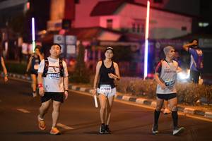 BIB: 6802, 47886, 41547
                            <button type="button" onclick="openModal(14347545)" class="btn btn-primary btn-sm float-right btn-popup" data-toggle="modal" data-target=".modal-high-quality">
                        <i class="fas fa-shopping-cart"></i> Add to Cart
                    </button>
                                            <button type="button" onclick="isThisMe(14347545, true)" class="btn btn-success btn-sm float-right btn-popup btn-isme hidden" data-toggle="tooltip" data-placement="bottom" title="นี่คือรูปของคุณใช่ไหม คลิกที่นี่เพื่อเอาเข้าอัลบั้ม">
                        <i class="fas fa-plus"></i> Add to album
                    </button>
                    <button type="button" onclick="isThisMe(14347545, false)" class="btn btn-warning btn-sm float-right btn-popup btn-isnotme hidden">
                        <i class="fas fa-ban"></i> Remove from album
                    </button>