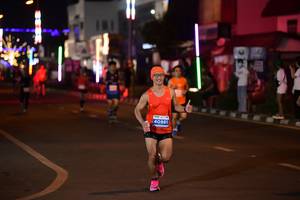BIB: 40981
                            <button type="button" onclick="openModal(14009542)" class="btn btn-primary btn-sm float-right btn-popup" data-toggle="modal" data-target=".modal-high-quality">
                        <i class="fas fa-shopping-cart"></i> Add to Cart
                    </button>
                                            <button type="button" onclick="isThisMe(14009542, true)" class="btn btn-success btn-sm float-right btn-popup btn-isme hidden" data-toggle="tooltip" data-placement="bottom" title="นี่คือรูปของคุณใช่ไหม คลิกที่นี่เพื่อเอาเข้าอัลบั้ม">
                        <i class="fas fa-plus"></i> Add to album
                    </button>
                    <button type="button" onclick="isThisMe(14009542, false)" class="btn btn-warning btn-sm float-right btn-popup btn-isnotme hidden">
                        <i class="fas fa-ban"></i> Remove from album
                    </button>