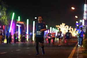 BIB: 45745
                            <button type="button" onclick="openModal(13902123)" class="btn btn-primary btn-sm float-right btn-popup" data-toggle="modal" data-target=".modal-high-quality">
                        <i class="fas fa-shopping-cart"></i> Add to Cart
                    </button>
                                            <button type="button" onclick="isThisMe(13902123, true)" class="btn btn-success btn-sm float-right btn-popup btn-isme hidden" data-toggle="tooltip" data-placement="bottom" title="นี่คือรูปของคุณใช่ไหม คลิกที่นี่เพื่อเอาเข้าอัลบั้ม">
                        <i class="fas fa-plus"></i> Add to album
                    </button>
                    <button type="button" onclick="isThisMe(13902123, false)" class="btn btn-warning btn-sm float-right btn-popup btn-isnotme hidden">
                        <i class="fas fa-ban"></i> Remove from album
                    </button>