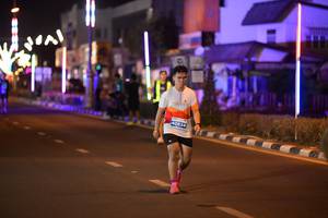 BIB: 40634
                            <button type="button" onclick="openModal(14282926)" class="btn btn-primary btn-sm float-right btn-popup" data-toggle="modal" data-target=".modal-high-quality">
                        <i class="fas fa-shopping-cart"></i> Add to Cart
                    </button>
                                            <button type="button" onclick="isThisMe(14282926, true)" class="btn btn-success btn-sm float-right btn-popup btn-isme hidden" data-toggle="tooltip" data-placement="bottom" title="นี่คือรูปของคุณใช่ไหม คลิกที่นี่เพื่อเอาเข้าอัลบั้ม">
                        <i class="fas fa-plus"></i> Add to album
                    </button>
                    <button type="button" onclick="isThisMe(14282926, false)" class="btn btn-warning btn-sm float-right btn-popup btn-isnotme hidden">
                        <i class="fas fa-ban"></i> Remove from album
                    </button>