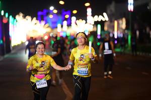 BIB: 45259, 43358
                            <button type="button" onclick="openModal(13912881)" class="btn btn-primary btn-sm float-right btn-popup" data-toggle="modal" data-target=".modal-high-quality">
                        <i class="fas fa-shopping-cart"></i> Add to Cart
                    </button>
                                            <button type="button" onclick="isThisMe(13912881, true)" class="btn btn-success btn-sm float-right btn-popup btn-isme hidden" data-toggle="tooltip" data-placement="bottom" title="นี่คือรูปของคุณใช่ไหม คลิกที่นี่เพื่อเอาเข้าอัลบั้ม">
                        <i class="fas fa-plus"></i> Add to album
                    </button>
                    <button type="button" onclick="isThisMe(13912881, false)" class="btn btn-warning btn-sm float-right btn-popup btn-isnotme hidden">
                        <i class="fas fa-ban"></i> Remove from album
                    </button>