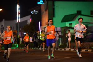 BIB: 1335, 21087, 
                            <button type="button" onclick="openModal(13997529)" class="btn btn-primary btn-sm float-right btn-popup" data-toggle="modal" data-target=".modal-high-quality">
                        <i class="fas fa-shopping-cart"></i> Add to Cart
                    </button>
                                            <button type="button" onclick="isThisMe(13997529, true)" class="btn btn-success btn-sm float-right btn-popup btn-isme hidden" data-toggle="tooltip" data-placement="bottom" title="นี่คือรูปของคุณใช่ไหม คลิกที่นี่เพื่อเอาเข้าอัลบั้ม">
                        <i class="fas fa-plus"></i> Add to album
                    </button>
                    <button type="button" onclick="isThisMe(13997529, false)" class="btn btn-warning btn-sm float-right btn-popup btn-isnotme hidden">
                        <i class="fas fa-ban"></i> Remove from album
                    </button>