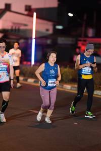 BIB: 41812, 46155, 4299
                            <button type="button" onclick="openModal(13884259)" class="btn btn-primary btn-sm float-right btn-popup" data-toggle="modal" data-target=".modal-high-quality">
                        <i class="fas fa-shopping-cart"></i> Add to Cart
                    </button>
                                            <button type="button" onclick="isThisMe(13884259, true)" class="btn btn-success btn-sm float-right btn-popup btn-isme hidden" data-toggle="tooltip" data-placement="bottom" title="นี่คือรูปของคุณใช่ไหม คลิกที่นี่เพื่อเอาเข้าอัลบั้ม">
                        <i class="fas fa-plus"></i> Add to album
                    </button>
                    <button type="button" onclick="isThisMe(13884259, false)" class="btn btn-warning btn-sm float-right btn-popup btn-isnotme hidden">
                        <i class="fas fa-ban"></i> Remove from album
                    </button>