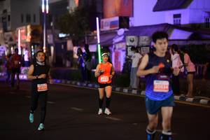 BIB: 24121, 21458, 10134
                            <button type="button" onclick="openModal(14009983)" class="btn btn-primary btn-sm float-right btn-popup" data-toggle="modal" data-target=".modal-high-quality">
                        <i class="fas fa-shopping-cart"></i> Add to Cart
                    </button>
                                            <button type="button" onclick="isThisMe(14009983, true)" class="btn btn-success btn-sm float-right btn-popup btn-isme hidden" data-toggle="tooltip" data-placement="bottom" title="นี่คือรูปของคุณใช่ไหม คลิกที่นี่เพื่อเอาเข้าอัลบั้ม">
                        <i class="fas fa-plus"></i> Add to album
                    </button>
                    <button type="button" onclick="isThisMe(14009983, false)" class="btn btn-warning btn-sm float-right btn-popup btn-isnotme hidden">
                        <i class="fas fa-ban"></i> Remove from album
                    </button>