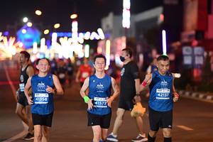 BIB: 42137, 41358, 41573
                            <button type="button" onclick="openModal(13889258)" class="btn btn-primary btn-sm float-right btn-popup" data-toggle="modal" data-target=".modal-high-quality">
                        <i class="fas fa-shopping-cart"></i> Add to Cart
                    </button>
                                            <button type="button" onclick="isThisMe(13889258, true)" class="btn btn-success btn-sm float-right btn-popup btn-isme hidden" data-toggle="tooltip" data-placement="bottom" title="นี่คือรูปของคุณใช่ไหม คลิกที่นี่เพื่อเอาเข้าอัลบั้ม">
                        <i class="fas fa-plus"></i> Add to album
                    </button>
                    <button type="button" onclick="isThisMe(13889258, false)" class="btn btn-warning btn-sm float-right btn-popup btn-isnotme hidden">
                        <i class="fas fa-ban"></i> Remove from album
                    </button>