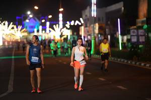 BIB: 46009, 476
                            <button type="button" onclick="openModal(14328902)" class="btn btn-primary btn-sm float-right btn-popup" data-toggle="modal" data-target=".modal-high-quality">
                        <i class="fas fa-shopping-cart"></i> Add to Cart
                    </button>
                                            <button type="button" onclick="isThisMe(14328902, true)" class="btn btn-success btn-sm float-right btn-popup btn-isme hidden" data-toggle="tooltip" data-placement="bottom" title="นี่คือรูปของคุณใช่ไหม คลิกที่นี่เพื่อเอาเข้าอัลบั้ม">
                        <i class="fas fa-plus"></i> Add to album
                    </button>
                    <button type="button" onclick="isThisMe(14328902, false)" class="btn btn-warning btn-sm float-right btn-popup btn-isnotme hidden">
                        <i class="fas fa-ban"></i> Remove from album
                    </button>