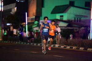 BIB: 45233
                            <button type="button" onclick="openModal(14031274)" class="btn btn-primary btn-sm float-right btn-popup" data-toggle="modal" data-target=".modal-high-quality">
                        <i class="fas fa-shopping-cart"></i> Add to Cart
                    </button>
                                            <button type="button" onclick="isThisMe(14031274, true)" class="btn btn-success btn-sm float-right btn-popup btn-isme hidden" data-toggle="tooltip" data-placement="bottom" title="นี่คือรูปของคุณใช่ไหม คลิกที่นี่เพื่อเอาเข้าอัลบั้ม">
                        <i class="fas fa-plus"></i> Add to album
                    </button>
                    <button type="button" onclick="isThisMe(14031274, false)" class="btn btn-warning btn-sm float-right btn-popup btn-isnotme hidden">
                        <i class="fas fa-ban"></i> Remove from album
                    </button>