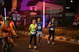 BIB: 46185, 47755
                            <button type="button" onclick="openModal(14329172)" class="btn btn-primary btn-sm float-right btn-popup" data-toggle="modal" data-target=".modal-high-quality">
                        <i class="fas fa-shopping-cart"></i> Add to Cart
                    </button>
                                            <button type="button" onclick="isThisMe(14329172, true)" class="btn btn-success btn-sm float-right btn-popup btn-isme hidden" data-toggle="tooltip" data-placement="bottom" title="นี่คือรูปของคุณใช่ไหม คลิกที่นี่เพื่อเอาเข้าอัลบั้ม">
                        <i class="fas fa-plus"></i> Add to album
                    </button>
                    <button type="button" onclick="isThisMe(14329172, false)" class="btn btn-warning btn-sm float-right btn-popup btn-isnotme hidden">
                        <i class="fas fa-ban"></i> Remove from album
                    </button>