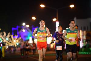 BIB: 22286, 050
                            <button type="button" onclick="openModal(13989015)" class="btn btn-primary btn-sm float-right btn-popup" data-toggle="modal" data-target=".modal-high-quality">
                        <i class="fas fa-shopping-cart"></i> Add to Cart
                    </button>
                                            <button type="button" onclick="isThisMe(13989015, true)" class="btn btn-success btn-sm float-right btn-popup btn-isme hidden" data-toggle="tooltip" data-placement="bottom" title="นี่คือรูปของคุณใช่ไหม คลิกที่นี่เพื่อเอาเข้าอัลบั้ม">
                        <i class="fas fa-plus"></i> Add to album
                    </button>
                    <button type="button" onclick="isThisMe(13989015, false)" class="btn btn-warning btn-sm float-right btn-popup btn-isnotme hidden">
                        <i class="fas fa-ban"></i> Remove from album
                    </button>