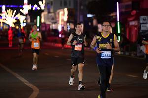 BIB: 20937, 42253
                            <button type="button" onclick="openModal(14047342)" class="btn btn-primary btn-sm float-right btn-popup" data-toggle="modal" data-target=".modal-high-quality">
                        <i class="fas fa-shopping-cart"></i> Add to Cart
                    </button>
                                            <button type="button" onclick="isThisMe(14047342, true)" class="btn btn-success btn-sm float-right btn-popup btn-isme hidden" data-toggle="tooltip" data-placement="bottom" title="นี่คือรูปของคุณใช่ไหม คลิกที่นี่เพื่อเอาเข้าอัลบั้ม">
                        <i class="fas fa-plus"></i> Add to album
                    </button>
                    <button type="button" onclick="isThisMe(14047342, false)" class="btn btn-warning btn-sm float-right btn-popup btn-isnotme hidden">
                        <i class="fas fa-ban"></i> Remove from album
                    </button>