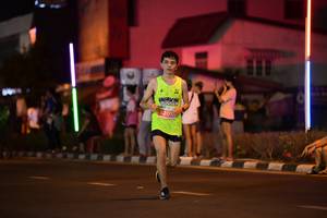BIB: 2201, 
                            <button type="button" onclick="openModal(13986011)" class="btn btn-primary btn-sm float-right btn-popup" data-toggle="modal" data-target=".modal-high-quality">
                        <i class="fas fa-shopping-cart"></i> Add to Cart
                    </button>
                                            <button type="button" onclick="isThisMe(13986011, true)" class="btn btn-success btn-sm float-right btn-popup btn-isme hidden" data-toggle="tooltip" data-placement="bottom" title="นี่คือรูปของคุณใช่ไหม คลิกที่นี่เพื่อเอาเข้าอัลบั้ม">
                        <i class="fas fa-plus"></i> Add to album
                    </button>
                    <button type="button" onclick="isThisMe(13986011, false)" class="btn btn-warning btn-sm float-right btn-popup btn-isnotme hidden">
                        <i class="fas fa-ban"></i> Remove from album
                    </button>