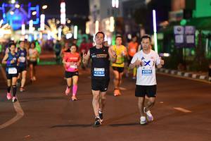BIB: 42163, 41016
                            <button type="button" onclick="openModal(13870118)" class="btn btn-primary btn-sm float-right btn-popup" data-toggle="modal" data-target=".modal-high-quality">
                        <i class="fas fa-shopping-cart"></i> Add to Cart
                    </button>
                                            <button type="button" onclick="isThisMe(13870118, true)" class="btn btn-success btn-sm float-right btn-popup btn-isme hidden" data-toggle="tooltip" data-placement="bottom" title="นี่คือรูปของคุณใช่ไหม คลิกที่นี่เพื่อเอาเข้าอัลบั้ม">
                        <i class="fas fa-plus"></i> Add to album
                    </button>
                    <button type="button" onclick="isThisMe(13870118, false)" class="btn btn-warning btn-sm float-right btn-popup btn-isnotme hidden">
                        <i class="fas fa-ban"></i> Remove from album
                    </button>