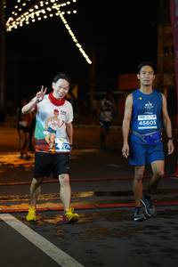 BIB: 45605, 728
                            <button type="button" onclick="openModal(14847575)" class="btn btn-primary btn-sm float-right btn-popup" data-toggle="modal" data-target=".modal-high-quality">
                        <i class="fas fa-shopping-cart"></i> Add to Cart
                    </button>
                                            <button type="button" onclick="isThisMe(14847575, true)" class="btn btn-success btn-sm float-right btn-popup btn-isme hidden" data-toggle="tooltip" data-placement="bottom" title="นี่คือรูปของคุณใช่ไหม คลิกที่นี่เพื่อเอาเข้าอัลบั้ม">
                        <i class="fas fa-plus"></i> Add to album
                    </button>
                    <button type="button" onclick="isThisMe(14847575, false)" class="btn btn-warning btn-sm float-right btn-popup btn-isnotme hidden">
                        <i class="fas fa-ban"></i> Remove from album
                    </button>