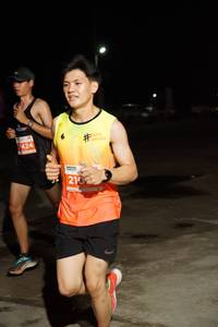 BIB: 1424, 210
                            <button type="button" onclick="openModal(13896300)" class="btn btn-primary btn-sm float-right btn-popup" data-toggle="modal" data-target=".modal-high-quality">
                        <i class="fas fa-shopping-cart"></i> Add to Cart
                    </button>
                                            <button type="button" onclick="isThisMe(13896300, true)" class="btn btn-success btn-sm float-right btn-popup btn-isme hidden" data-toggle="tooltip" data-placement="bottom" title="นี่คือรูปของคุณใช่ไหม คลิกที่นี่เพื่อเอาเข้าอัลบั้ม">
                        <i class="fas fa-plus"></i> Add to album
                    </button>
                    <button type="button" onclick="isThisMe(13896300, false)" class="btn btn-warning btn-sm float-right btn-popup btn-isnotme hidden">
                        <i class="fas fa-ban"></i> Remove from album
                    </button>