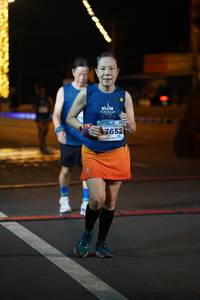 BIB: 7652
                            <button type="button" onclick="openModal(14801108)" class="btn btn-primary btn-sm float-right btn-popup" data-toggle="modal" data-target=".modal-high-quality">
                        <i class="fas fa-shopping-cart"></i> Add to Cart
                    </button>
                                            <button type="button" onclick="isThisMe(14801108, true)" class="btn btn-success btn-sm float-right btn-popup btn-isme hidden" data-toggle="tooltip" data-placement="bottom" title="นี่คือรูปของคุณใช่ไหม คลิกที่นี่เพื่อเอาเข้าอัลบั้ม">
                        <i class="fas fa-plus"></i> Add to album
                    </button>
                    <button type="button" onclick="isThisMe(14801108, false)" class="btn btn-warning btn-sm float-right btn-popup btn-isnotme hidden">
                        <i class="fas fa-ban"></i> Remove from album
                    </button>