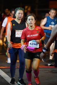 BIB: 227, 4296, 040
                            <button type="button" onclick="openModal(14691515)" class="btn btn-primary btn-sm float-right btn-popup" data-toggle="modal" data-target=".modal-high-quality">
                        <i class="fas fa-shopping-cart"></i> Add to Cart
                    </button>
                                            <button type="button" onclick="isThisMe(14691515, true)" class="btn btn-success btn-sm float-right btn-popup btn-isme hidden" data-toggle="tooltip" data-placement="bottom" title="นี่คือรูปของคุณใช่ไหม คลิกที่นี่เพื่อเอาเข้าอัลบั้ม">
                        <i class="fas fa-plus"></i> Add to album
                    </button>
                    <button type="button" onclick="isThisMe(14691515, false)" class="btn btn-warning btn-sm float-right btn-popup btn-isnotme hidden">
                        <i class="fas fa-ban"></i> Remove from album
                    </button>