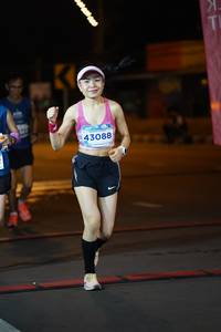 BIB: 43088
                            <button type="button" onclick="openModal(14972583)" class="btn btn-primary btn-sm float-right btn-popup" data-toggle="modal" data-target=".modal-high-quality">
                        <i class="fas fa-shopping-cart"></i> Add to Cart
                    </button>
                                            <button type="button" onclick="isThisMe(14972583, true)" class="btn btn-success btn-sm float-right btn-popup btn-isme hidden" data-toggle="tooltip" data-placement="bottom" title="นี่คือรูปของคุณใช่ไหม คลิกที่นี่เพื่อเอาเข้าอัลบั้ม">
                        <i class="fas fa-plus"></i> Add to album
                    </button>
                    <button type="button" onclick="isThisMe(14972583, false)" class="btn btn-warning btn-sm float-right btn-popup btn-isnotme hidden">
                        <i class="fas fa-ban"></i> Remove from album
                    </button>