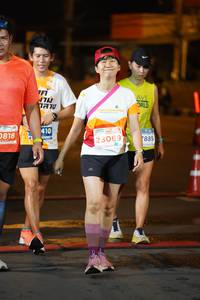 BIB: 410, 0818, 23069, 889
                            <button type="button" onclick="openModal(14690173)" class="btn btn-primary btn-sm float-right btn-popup" data-toggle="modal" data-target=".modal-high-quality">
                        <i class="fas fa-shopping-cart"></i> Add to Cart
                    </button>
                                            <button type="button" onclick="isThisMe(14690173, true)" class="btn btn-success btn-sm float-right btn-popup btn-isme hidden" data-toggle="tooltip" data-placement="bottom" title="นี่คือรูปของคุณใช่ไหม คลิกที่นี่เพื่อเอาเข้าอัลบั้ม">
                        <i class="fas fa-plus"></i> Add to album
                    </button>
                    <button type="button" onclick="isThisMe(14690173, false)" class="btn btn-warning btn-sm float-right btn-popup btn-isnotme hidden">
                        <i class="fas fa-ban"></i> Remove from album
                    </button>