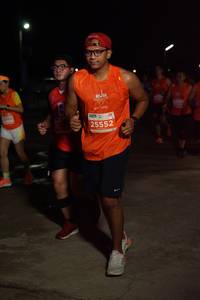 BIB: 6565, 25552
                            <button type="button" onclick="openModal(13915722)" class="btn btn-primary btn-sm float-right btn-popup" data-toggle="modal" data-target=".modal-high-quality">
                        <i class="fas fa-shopping-cart"></i> Add to Cart
                    </button>
                                            <button type="button" onclick="isThisMe(13915722, true)" class="btn btn-success btn-sm float-right btn-popup btn-isme hidden" data-toggle="tooltip" data-placement="bottom" title="นี่คือรูปของคุณใช่ไหม คลิกที่นี่เพื่อเอาเข้าอัลบั้ม">
                        <i class="fas fa-plus"></i> Add to album
                    </button>
                    <button type="button" onclick="isThisMe(13915722, false)" class="btn btn-warning btn-sm float-right btn-popup btn-isnotme hidden">
                        <i class="fas fa-ban"></i> Remove from album
                    </button>