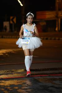 BIB: 43231
                            <button type="button" onclick="openModal(14861029)" class="btn btn-primary btn-sm float-right btn-popup" data-toggle="modal" data-target=".modal-high-quality">
                        <i class="fas fa-shopping-cart"></i> Add to Cart
                    </button>
                                            <button type="button" onclick="isThisMe(14861029, true)" class="btn btn-success btn-sm float-right btn-popup btn-isme hidden" data-toggle="tooltip" data-placement="bottom" title="นี่คือรูปของคุณใช่ไหม คลิกที่นี่เพื่อเอาเข้าอัลบั้ม">
                        <i class="fas fa-plus"></i> Add to album
                    </button>
                    <button type="button" onclick="isThisMe(14861029, false)" class="btn btn-warning btn-sm float-right btn-popup btn-isnotme hidden">
                        <i class="fas fa-ban"></i> Remove from album
                    </button>
