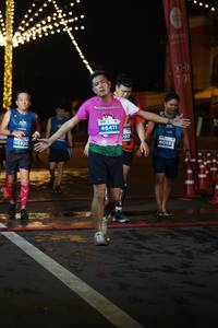 BIB: 46411, 380, 40953, 45920
                            <button type="button" onclick="openModal(14828545)" class="btn btn-primary btn-sm float-right btn-popup" data-toggle="modal" data-target=".modal-high-quality">
                        <i class="fas fa-shopping-cart"></i> Add to Cart
                    </button>
                                            <button type="button" onclick="isThisMe(14828545, true)" class="btn btn-success btn-sm float-right btn-popup btn-isme hidden" data-toggle="tooltip" data-placement="bottom" title="นี่คือรูปของคุณใช่ไหม คลิกที่นี่เพื่อเอาเข้าอัลบั้ม">
                        <i class="fas fa-plus"></i> Add to album
                    </button>
                    <button type="button" onclick="isThisMe(14828545, false)" class="btn btn-warning btn-sm float-right btn-popup btn-isnotme hidden">
                        <i class="fas fa-ban"></i> Remove from album
                    </button>