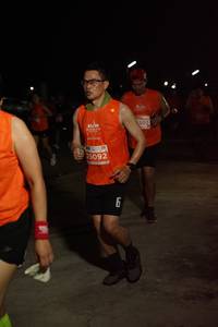 BIB: 302, 25092
                            <button type="button" onclick="openModal(13915838)" class="btn btn-primary btn-sm float-right btn-popup" data-toggle="modal" data-target=".modal-high-quality">
                        <i class="fas fa-shopping-cart"></i> Add to Cart
                    </button>
                                            <button type="button" onclick="isThisMe(13915838, true)" class="btn btn-success btn-sm float-right btn-popup btn-isme hidden" data-toggle="tooltip" data-placement="bottom" title="นี่คือรูปของคุณใช่ไหม คลิกที่นี่เพื่อเอาเข้าอัลบั้ม">
                        <i class="fas fa-plus"></i> Add to album
                    </button>
                    <button type="button" onclick="isThisMe(13915838, false)" class="btn btn-warning btn-sm float-right btn-popup btn-isnotme hidden">
                        <i class="fas fa-ban"></i> Remove from album
                    </button>