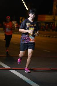 BIB: 21571
                            <button type="button" onclick="openModal(14266761)" class="btn btn-primary btn-sm float-right btn-popup" data-toggle="modal" data-target=".modal-high-quality">
                        <i class="fas fa-shopping-cart"></i> Add to Cart
                    </button>
                                            <button type="button" onclick="isThisMe(14266761, true)" class="btn btn-success btn-sm float-right btn-popup btn-isme hidden" data-toggle="tooltip" data-placement="bottom" title="นี่คือรูปของคุณใช่ไหม คลิกที่นี่เพื่อเอาเข้าอัลบั้ม">
                        <i class="fas fa-plus"></i> Add to album
                    </button>
                    <button type="button" onclick="isThisMe(14266761, false)" class="btn btn-warning btn-sm float-right btn-popup btn-isnotme hidden">
                        <i class="fas fa-ban"></i> Remove from album
                    </button>