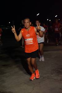 BIB: 288, 25019
                            <button type="button" onclick="openModal(13906902)" class="btn btn-primary btn-sm float-right btn-popup" data-toggle="modal" data-target=".modal-high-quality">
                        <i class="fas fa-shopping-cart"></i> Add to Cart
                    </button>
                                            <button type="button" onclick="isThisMe(13906902, true)" class="btn btn-success btn-sm float-right btn-popup btn-isme hidden" data-toggle="tooltip" data-placement="bottom" title="นี่คือรูปของคุณใช่ไหม คลิกที่นี่เพื่อเอาเข้าอัลบั้ม">
                        <i class="fas fa-plus"></i> Add to album
                    </button>
                    <button type="button" onclick="isThisMe(13906902, false)" class="btn btn-warning btn-sm float-right btn-popup btn-isnotme hidden">
                        <i class="fas fa-ban"></i> Remove from album
                    </button>