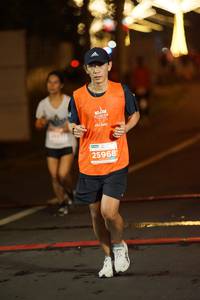BIB: 25968
                            <button type="button" onclick="openModal(13944109)" class="btn btn-primary btn-sm float-right btn-popup" data-toggle="modal" data-target=".modal-high-quality">
                        <i class="fas fa-shopping-cart"></i> Add to Cart
                    </button>
                                            <button type="button" onclick="isThisMe(13944109, true)" class="btn btn-success btn-sm float-right btn-popup btn-isme hidden" data-toggle="tooltip" data-placement="bottom" title="นี่คือรูปของคุณใช่ไหม คลิกที่นี่เพื่อเอาเข้าอัลบั้ม">
                        <i class="fas fa-plus"></i> Add to album
                    </button>
                    <button type="button" onclick="isThisMe(13944109, false)" class="btn btn-warning btn-sm float-right btn-popup btn-isnotme hidden">
                        <i class="fas fa-ban"></i> Remove from album
                    </button>