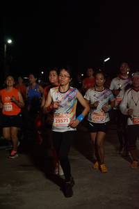 BIB: 250, 836, 22670, 29571
                            <button type="button" onclick="openModal(13917353)" class="btn btn-primary btn-sm float-right btn-popup" data-toggle="modal" data-target=".modal-high-quality">
                        <i class="fas fa-shopping-cart"></i> Add to Cart
                    </button>
                                            <button type="button" onclick="isThisMe(13917353, true)" class="btn btn-success btn-sm float-right btn-popup btn-isme hidden" data-toggle="tooltip" data-placement="bottom" title="นี่คือรูปของคุณใช่ไหม คลิกที่นี่เพื่อเอาเข้าอัลบั้ม">
                        <i class="fas fa-plus"></i> Add to album
                    </button>
                    <button type="button" onclick="isThisMe(13917353, false)" class="btn btn-warning btn-sm float-right btn-popup btn-isnotme hidden">
                        <i class="fas fa-ban"></i> Remove from album
                    </button>