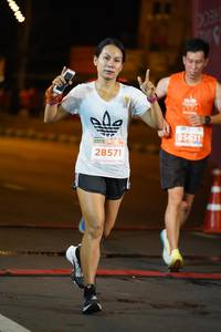 BIB: 25631, 28571
                            <button type="button" onclick="openModal(14298877)" class="btn btn-primary btn-sm float-right btn-popup" data-toggle="modal" data-target=".modal-high-quality">
                        <i class="fas fa-shopping-cart"></i> Add to Cart
                    </button>
                                            <button type="button" onclick="isThisMe(14298877, true)" class="btn btn-success btn-sm float-right btn-popup btn-isme hidden" data-toggle="tooltip" data-placement="bottom" title="นี่คือรูปของคุณใช่ไหม คลิกที่นี่เพื่อเอาเข้าอัลบั้ม">
                        <i class="fas fa-plus"></i> Add to album
                    </button>
                    <button type="button" onclick="isThisMe(14298877, false)" class="btn btn-warning btn-sm float-right btn-popup btn-isnotme hidden">
                        <i class="fas fa-ban"></i> Remove from album
                    </button>