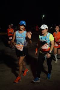 BIB: 072, 29056
                            <button type="button" onclick="openModal(13918678)" class="btn btn-primary btn-sm float-right btn-popup" data-toggle="modal" data-target=".modal-high-quality">
                        <i class="fas fa-shopping-cart"></i> Add to Cart
                    </button>
                                            <button type="button" onclick="isThisMe(13918678, true)" class="btn btn-success btn-sm float-right btn-popup btn-isme hidden" data-toggle="tooltip" data-placement="bottom" title="นี่คือรูปของคุณใช่ไหม คลิกที่นี่เพื่อเอาเข้าอัลบั้ม">
                        <i class="fas fa-plus"></i> Add to album
                    </button>
                    <button type="button" onclick="isThisMe(13918678, false)" class="btn btn-warning btn-sm float-right btn-popup btn-isnotme hidden">
                        <i class="fas fa-ban"></i> Remove from album
                    </button>