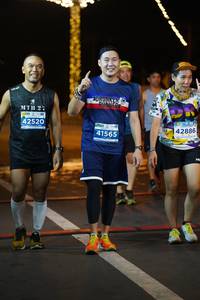 BIB: 42520, 41565, 42886
                            <button type="button" onclick="openModal(14802768)" class="btn btn-primary btn-sm float-right btn-popup" data-toggle="modal" data-target=".modal-high-quality">
                        <i class="fas fa-shopping-cart"></i> Add to Cart
                    </button>
                                            <button type="button" onclick="isThisMe(14802768, true)" class="btn btn-success btn-sm float-right btn-popup btn-isme hidden" data-toggle="tooltip" data-placement="bottom" title="นี่คือรูปของคุณใช่ไหม คลิกที่นี่เพื่อเอาเข้าอัลบั้ม">
                        <i class="fas fa-plus"></i> Add to album
                    </button>
                    <button type="button" onclick="isThisMe(14802768, false)" class="btn btn-warning btn-sm float-right btn-popup btn-isnotme hidden">
                        <i class="fas fa-ban"></i> Remove from album
                    </button>