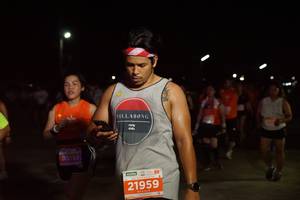 BIB: 95181, 21959
                            <button type="button" onclick="openModal(13923898)" class="btn btn-primary btn-sm float-right btn-popup" data-toggle="modal" data-target=".modal-high-quality">
                        <i class="fas fa-shopping-cart"></i> Add to Cart
                    </button>
                                            <button type="button" onclick="isThisMe(13923898, true)" class="btn btn-success btn-sm float-right btn-popup btn-isme hidden" data-toggle="tooltip" data-placement="bottom" title="นี่คือรูปของคุณใช่ไหม คลิกที่นี่เพื่อเอาเข้าอัลบั้ม">
                        <i class="fas fa-plus"></i> Add to album
                    </button>
                    <button type="button" onclick="isThisMe(13923898, false)" class="btn btn-warning btn-sm float-right btn-popup btn-isnotme hidden">
                        <i class="fas fa-ban"></i> Remove from album
                    </button>