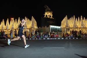 BIB: 
                            <button type="button" onclick="openModal(13967895)" class="btn btn-primary btn-sm float-right btn-popup" data-toggle="modal" data-target=".modal-high-quality">
                        <i class="fas fa-shopping-cart"></i> Add to Cart
                    </button>
                                            <button type="button" onclick="isThisMe(13967895, true)" class="btn btn-success btn-sm float-right btn-popup btn-isme hidden" data-toggle="tooltip" data-placement="bottom" title="นี่คือรูปของคุณใช่ไหม คลิกที่นี่เพื่อเอาเข้าอัลบั้ม">
                        <i class="fas fa-plus"></i> Add to album
                    </button>
                    <button type="button" onclick="isThisMe(13967895, false)" class="btn btn-warning btn-sm float-right btn-popup btn-isnotme hidden">
                        <i class="fas fa-ban"></i> Remove from album
                    </button>