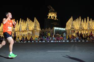 BIB: 215
                            <button type="button" onclick="openModal(13968879)" class="btn btn-primary btn-sm float-right btn-popup" data-toggle="modal" data-target=".modal-high-quality">
                        <i class="fas fa-shopping-cart"></i> Add to Cart
                    </button>
                                            <button type="button" onclick="isThisMe(13968879, true)" class="btn btn-success btn-sm float-right btn-popup btn-isme hidden" data-toggle="tooltip" data-placement="bottom" title="นี่คือรูปของคุณใช่ไหม คลิกที่นี่เพื่อเอาเข้าอัลบั้ม">
                        <i class="fas fa-plus"></i> Add to album
                    </button>
                    <button type="button" onclick="isThisMe(13968879, false)" class="btn btn-warning btn-sm float-right btn-popup btn-isnotme hidden">
                        <i class="fas fa-ban"></i> Remove from album
                    </button>