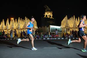 BIB: 
                            <button type="button" onclick="openModal(13968082)" class="btn btn-primary btn-sm float-right btn-popup" data-toggle="modal" data-target=".modal-high-quality">
                        <i class="fas fa-shopping-cart"></i> Add to Cart
                    </button>
                                            <button type="button" onclick="isThisMe(13968082, true)" class="btn btn-success btn-sm float-right btn-popup btn-isme hidden" data-toggle="tooltip" data-placement="bottom" title="นี่คือรูปของคุณใช่ไหม คลิกที่นี่เพื่อเอาเข้าอัลบั้ม">
                        <i class="fas fa-plus"></i> Add to album
                    </button>
                    <button type="button" onclick="isThisMe(13968082, false)" class="btn btn-warning btn-sm float-right btn-popup btn-isnotme hidden">
                        <i class="fas fa-ban"></i> Remove from album
                    </button>