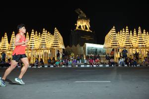 BIB: 
                            <button type="button" onclick="openModal(13971372)" class="btn btn-primary btn-sm float-right btn-popup" data-toggle="modal" data-target=".modal-high-quality">
                        <i class="fas fa-shopping-cart"></i> Add to Cart
                    </button>
                                            <button type="button" onclick="isThisMe(13971372, true)" class="btn btn-success btn-sm float-right btn-popup btn-isme hidden" data-toggle="tooltip" data-placement="bottom" title="นี่คือรูปของคุณใช่ไหม คลิกที่นี่เพื่อเอาเข้าอัลบั้ม">
                        <i class="fas fa-plus"></i> Add to album
                    </button>
                    <button type="button" onclick="isThisMe(13971372, false)" class="btn btn-warning btn-sm float-right btn-popup btn-isnotme hidden">
                        <i class="fas fa-ban"></i> Remove from album
                    </button>