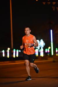 BIB: 209
                            <button type="button" onclick="openModal(14059368)" class="btn btn-primary btn-sm float-right btn-popup" data-toggle="modal" data-target=".modal-high-quality">
                        <i class="fas fa-shopping-cart"></i> Add to Cart
                    </button>
                                            <button type="button" onclick="isThisMe(14059368, true)" class="btn btn-success btn-sm float-right btn-popup btn-isme hidden" data-toggle="tooltip" data-placement="bottom" title="นี่คือรูปของคุณใช่ไหม คลิกที่นี่เพื่อเอาเข้าอัลบั้ม">
                        <i class="fas fa-plus"></i> Add to album
                    </button>
                    <button type="button" onclick="isThisMe(14059368, false)" class="btn btn-warning btn-sm float-right btn-popup btn-isnotme hidden">
                        <i class="fas fa-ban"></i> Remove from album
                    </button>