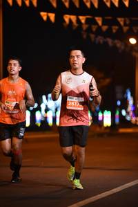 BIB: 2617, 2165
                            <button type="button" onclick="openModal(14500026)" class="btn btn-primary btn-sm float-right btn-popup" data-toggle="modal" data-target=".modal-high-quality">
                        <i class="fas fa-shopping-cart"></i> Add to Cart
                    </button>
                                            <button type="button" onclick="isThisMe(14500026, true)" class="btn btn-success btn-sm float-right btn-popup btn-isme hidden" data-toggle="tooltip" data-placement="bottom" title="นี่คือรูปของคุณใช่ไหม คลิกที่นี่เพื่อเอาเข้าอัลบั้ม">
                        <i class="fas fa-plus"></i> Add to album
                    </button>
                    <button type="button" onclick="isThisMe(14500026, false)" class="btn btn-warning btn-sm float-right btn-popup btn-isnotme hidden">
                        <i class="fas fa-ban"></i> Remove from album
                    </button>