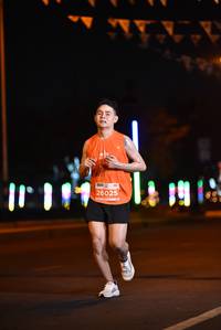BIB: 26025
                            <button type="button" onclick="openModal(14078798)" class="btn btn-primary btn-sm float-right btn-popup" data-toggle="modal" data-target=".modal-high-quality">
                        <i class="fas fa-shopping-cart"></i> Add to Cart
                    </button>
                                            <button type="button" onclick="isThisMe(14078798, true)" class="btn btn-success btn-sm float-right btn-popup btn-isme hidden" data-toggle="tooltip" data-placement="bottom" title="นี่คือรูปของคุณใช่ไหม คลิกที่นี่เพื่อเอาเข้าอัลบั้ม">
                        <i class="fas fa-plus"></i> Add to album
                    </button>
                    <button type="button" onclick="isThisMe(14078798, false)" class="btn btn-warning btn-sm float-right btn-popup btn-isnotme hidden">
                        <i class="fas fa-ban"></i> Remove from album
                    </button>