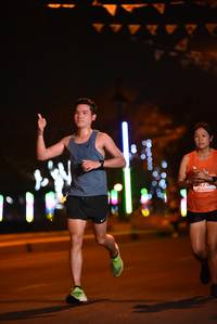 BIB: 878
                            <button type="button" onclick="openModal(14055291)" class="btn btn-primary btn-sm float-right btn-popup" data-toggle="modal" data-target=".modal-high-quality">
                        <i class="fas fa-shopping-cart"></i> Add to Cart
                    </button>
                                            <button type="button" onclick="isThisMe(14055291, true)" class="btn btn-success btn-sm float-right btn-popup btn-isme hidden" data-toggle="tooltip" data-placement="bottom" title="นี่คือรูปของคุณใช่ไหม คลิกที่นี่เพื่อเอาเข้าอัลบั้ม">
                        <i class="fas fa-plus"></i> Add to album
                    </button>
                    <button type="button" onclick="isThisMe(14055291, false)" class="btn btn-warning btn-sm float-right btn-popup btn-isnotme hidden">
                        <i class="fas fa-ban"></i> Remove from album
                    </button>