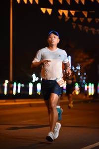 BIB: 252
                            <button type="button" onclick="openModal(14509615)" class="btn btn-primary btn-sm float-right btn-popup" data-toggle="modal" data-target=".modal-high-quality">
                        <i class="fas fa-shopping-cart"></i> Add to Cart
                    </button>
                                            <button type="button" onclick="isThisMe(14509615, true)" class="btn btn-success btn-sm float-right btn-popup btn-isme hidden" data-toggle="tooltip" data-placement="bottom" title="นี่คือรูปของคุณใช่ไหม คลิกที่นี่เพื่อเอาเข้าอัลบั้ม">
                        <i class="fas fa-plus"></i> Add to album
                    </button>
                    <button type="button" onclick="isThisMe(14509615, false)" class="btn btn-warning btn-sm float-right btn-popup btn-isnotme hidden">
                        <i class="fas fa-ban"></i> Remove from album
                    </button>