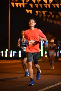 BIB: 4444, 26278
                            <button type="button" onclick="openModal(14470372)" class="btn btn-primary btn-sm float-right btn-popup" data-toggle="modal" data-target=".modal-high-quality">
                        <i class="fas fa-shopping-cart"></i> Add to Cart
                    </button>
                                            <button type="button" onclick="isThisMe(14470372, true)" class="btn btn-success btn-sm float-right btn-popup btn-isme hidden" data-toggle="tooltip" data-placement="bottom" title="นี่คือรูปของคุณใช่ไหม คลิกที่นี่เพื่อเอาเข้าอัลบั้ม">
                        <i class="fas fa-plus"></i> Add to album
                    </button>
                    <button type="button" onclick="isThisMe(14470372, false)" class="btn btn-warning btn-sm float-right btn-popup btn-isnotme hidden">
                        <i class="fas fa-ban"></i> Remove from album
                    </button>