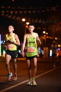 BIB: 4444, 25719, 20157
                            <button type="button" onclick="openModal(13860515)" class="btn btn-primary btn-sm float-right btn-popup" data-toggle="modal" data-target=".modal-high-quality">
                        <i class="fas fa-shopping-cart"></i> Add to Cart
                    </button>
                                            <button type="button" onclick="isThisMe(13860515, true)" class="btn btn-success btn-sm float-right btn-popup btn-isme hidden" data-toggle="tooltip" data-placement="bottom" title="นี่คือรูปของคุณใช่ไหม คลิกที่นี่เพื่อเอาเข้าอัลบั้ม">
                        <i class="fas fa-plus"></i> Add to album
                    </button>
                    <button type="button" onclick="isThisMe(13860515, false)" class="btn btn-warning btn-sm float-right btn-popup btn-isnotme hidden">
                        <i class="fas fa-ban"></i> Remove from album
                    </button>