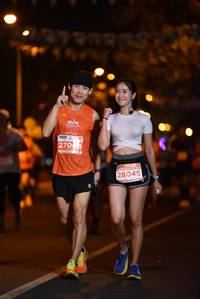 BIB: 270, 28045
                            <button type="button" onclick="openModal(15100201)" class="btn btn-primary btn-sm float-right btn-popup" data-toggle="modal" data-target=".modal-high-quality">
                        <i class="fas fa-shopping-cart"></i> Add to Cart
                    </button>
                                            <button type="button" onclick="isThisMe(15100201, true)" class="btn btn-success btn-sm float-right btn-popup btn-isme hidden" data-toggle="tooltip" data-placement="bottom" title="นี่คือรูปของคุณใช่ไหม คลิกที่นี่เพื่อเอาเข้าอัลบั้ม">
                        <i class="fas fa-plus"></i> Add to album
                    </button>
                    <button type="button" onclick="isThisMe(15100201, false)" class="btn btn-warning btn-sm float-right btn-popup btn-isnotme hidden">
                        <i class="fas fa-ban"></i> Remove from album
                    </button>