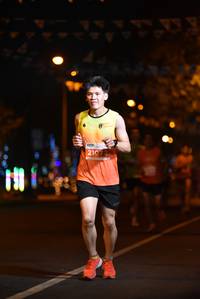 BIB: 21072
                            <button type="button" onclick="openModal(13892389)" class="btn btn-primary btn-sm float-right btn-popup" data-toggle="modal" data-target=".modal-high-quality">
                        <i class="fas fa-shopping-cart"></i> Add to Cart
                    </button>
                                            <button type="button" onclick="isThisMe(13892389, true)" class="btn btn-success btn-sm float-right btn-popup btn-isme hidden" data-toggle="tooltip" data-placement="bottom" title="นี่คือรูปของคุณใช่ไหม คลิกที่นี่เพื่อเอาเข้าอัลบั้ม">
                        <i class="fas fa-plus"></i> Add to album
                    </button>
                    <button type="button" onclick="isThisMe(13892389, false)" class="btn btn-warning btn-sm float-right btn-popup btn-isnotme hidden">
                        <i class="fas fa-ban"></i> Remove from album
                    </button>