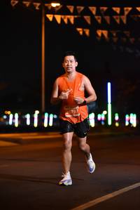 BIB: 6492, 41436, 42068
                            <button type="button" onclick="openModal(14132133)" class="btn btn-primary btn-sm float-right btn-popup" data-toggle="modal" data-target=".modal-high-quality">
                        <i class="fas fa-shopping-cart"></i> Add to Cart
                    </button>
                                            <button type="button" onclick="isThisMe(14132133, true)" class="btn btn-success btn-sm float-right btn-popup btn-isme hidden" data-toggle="tooltip" data-placement="bottom" title="นี่คือรูปของคุณใช่ไหม คลิกที่นี่เพื่อเอาเข้าอัลบั้ม">
                        <i class="fas fa-plus"></i> Add to album
                    </button>
                    <button type="button" onclick="isThisMe(14132133, false)" class="btn btn-warning btn-sm float-right btn-popup btn-isnotme hidden">
                        <i class="fas fa-ban"></i> Remove from album
                    </button>